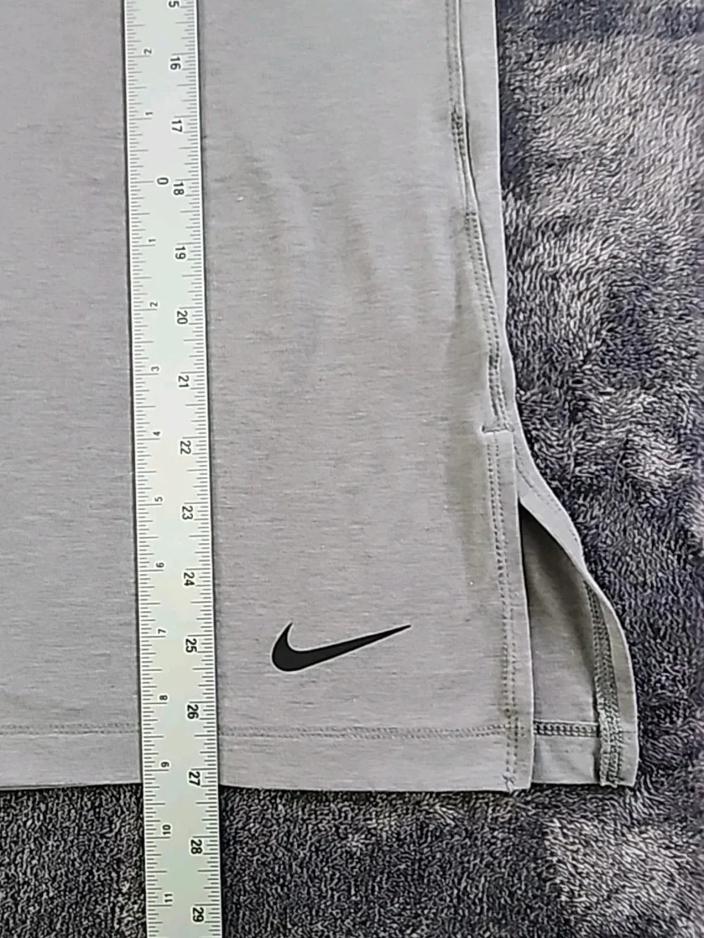 Nike Dri Fit Shirt Mens Small Gray Running Training Active Sports